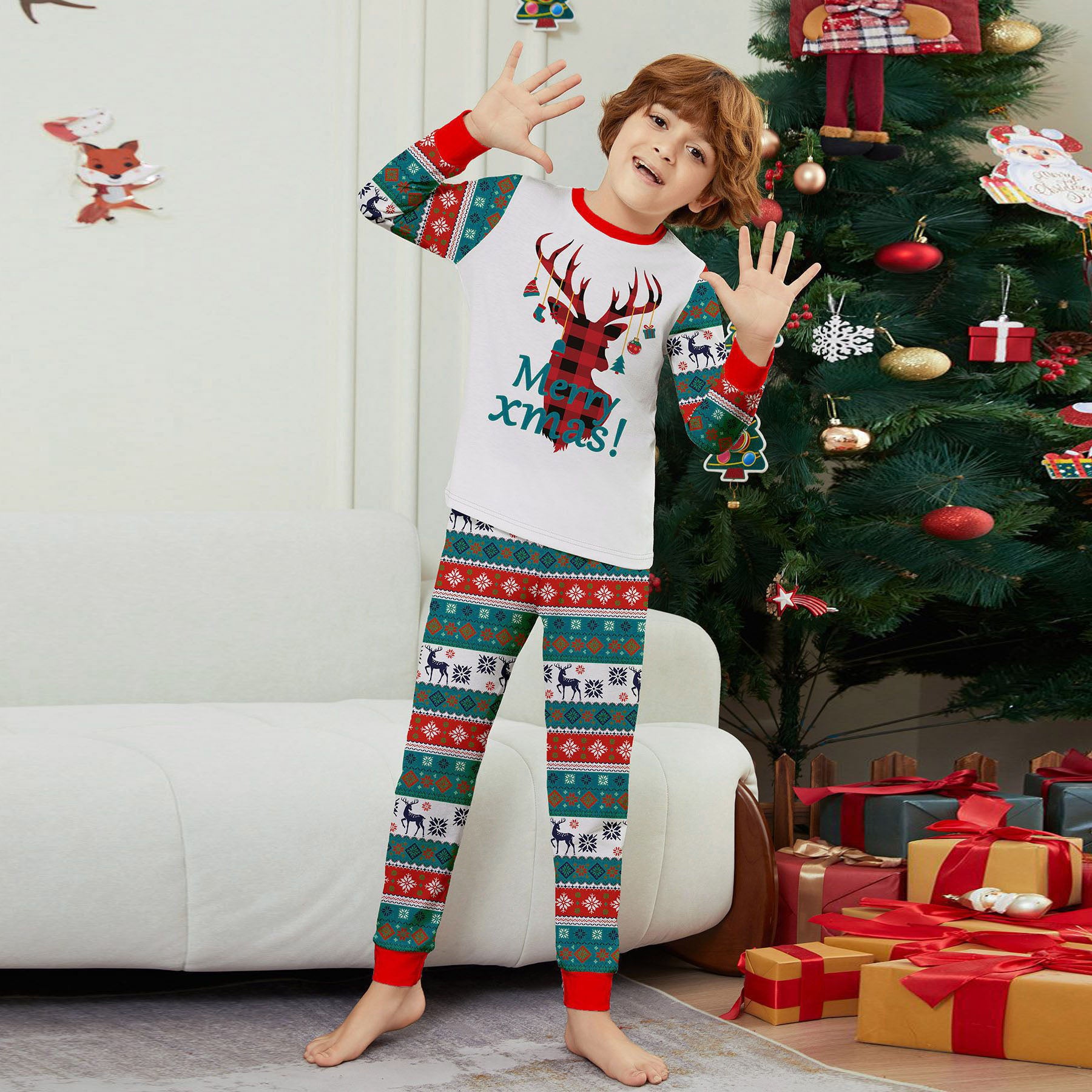 Christmas Deer print Contrasting colors Family Matching Pajamas Sets - Ciclove